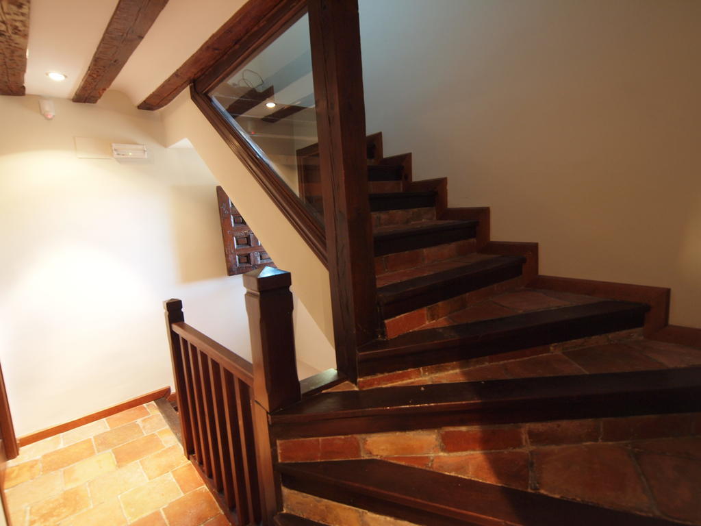 Los Ojos De La Mora Apartamentos Boutique Куенка Екстериор снимка